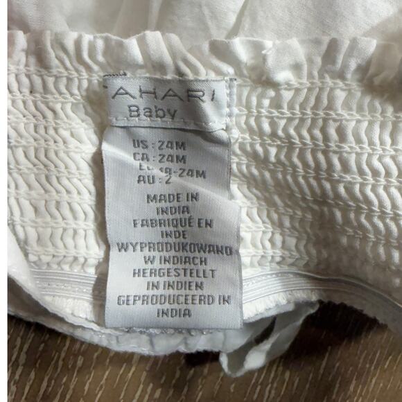 Tahari Blue Embroidered White Smocked Back Pleated Tunic Top Girls 24M - Picture 3 of 4